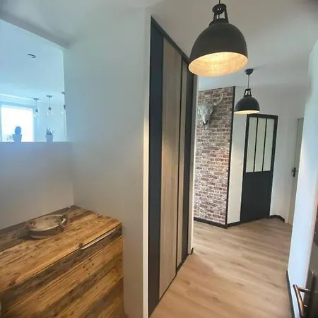 *superbe Moderne* 公寓 *