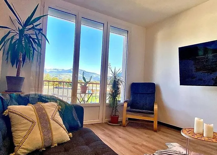 *superbe Moderne* * Lourdes